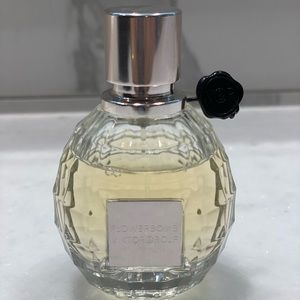 flowerbomb eau de toilette 1.7 fluid ounces perfume